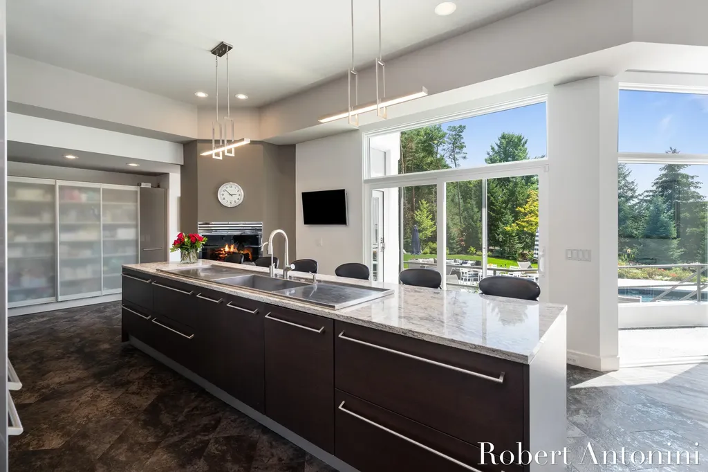 1835 Linson Court SE Cascade Charter Township MI 49546