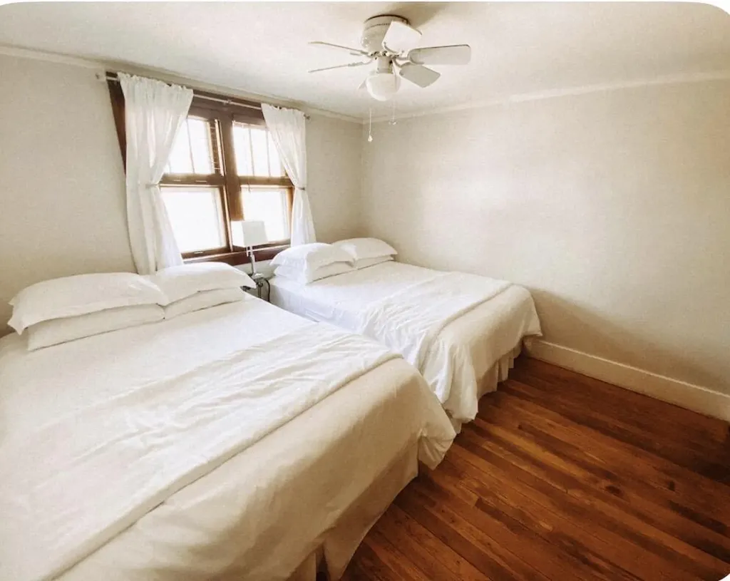 213 Clinton Avenue Grand Haven City MI 49417