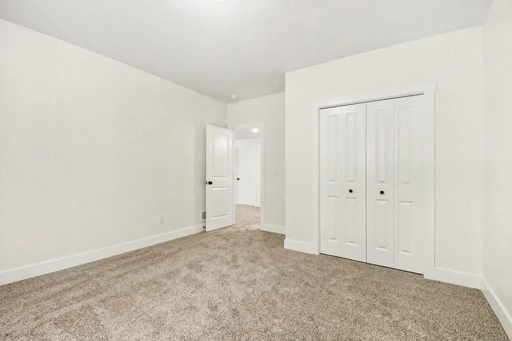 2835 W Cobblestone Court SE Kentwood City MI 49512
