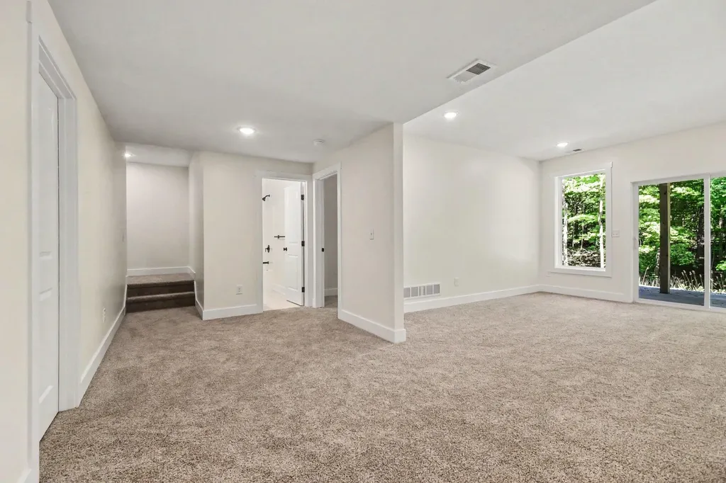 2835 W Cobblestone Court SE Kentwood City MI 49512