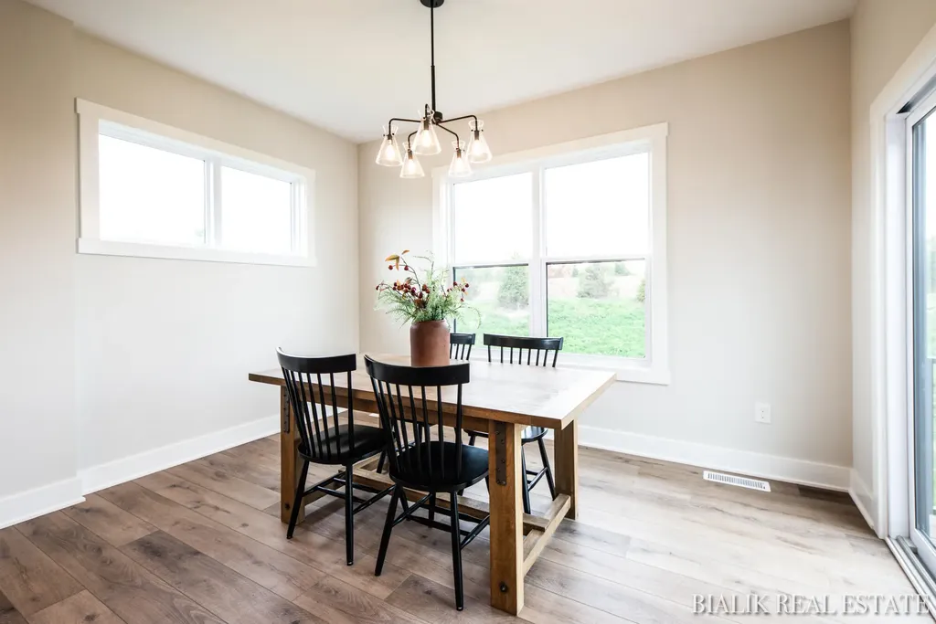 594 Sun Vale Lane Georgetown Charter Township MI 49418
