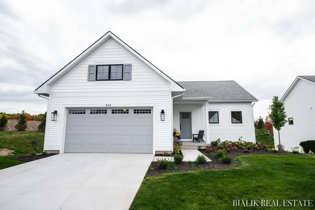 594 Sun Vale Lane Georgetown Charter Township MI 49418