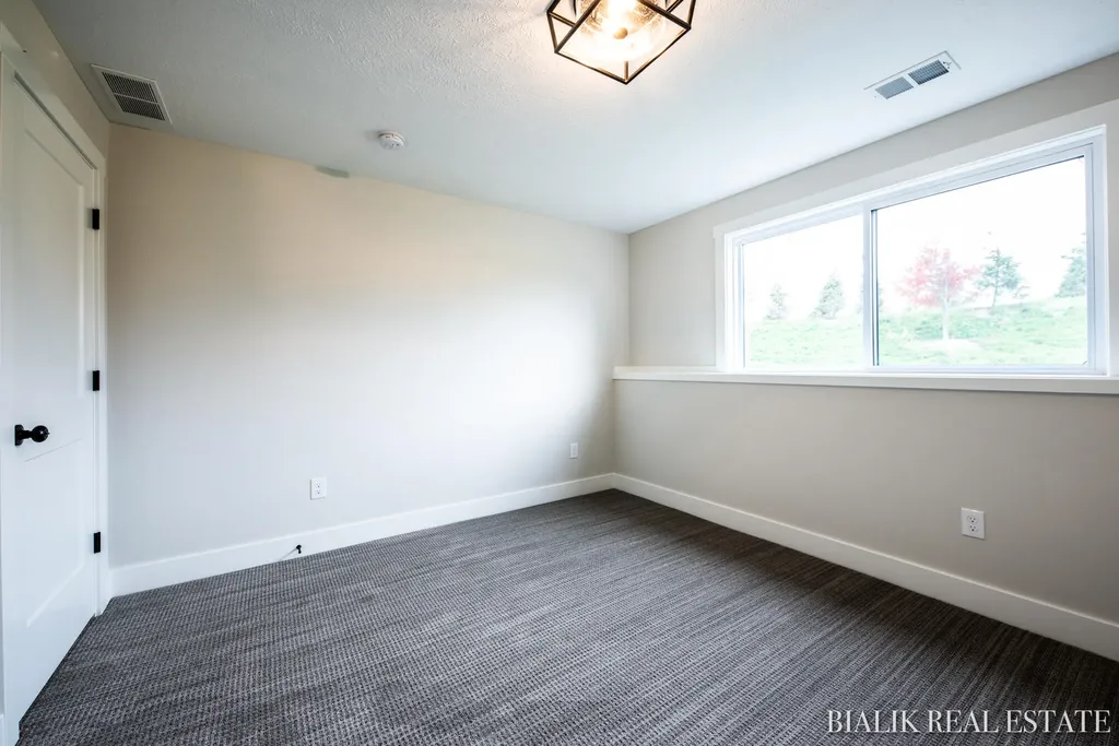594 Sun Vale Lane Georgetown Charter Township MI 49418