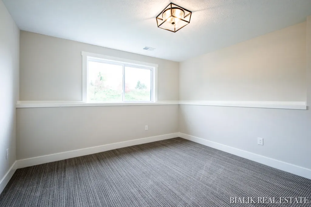 594 Sun Vale Lane Georgetown Charter Township MI 49418