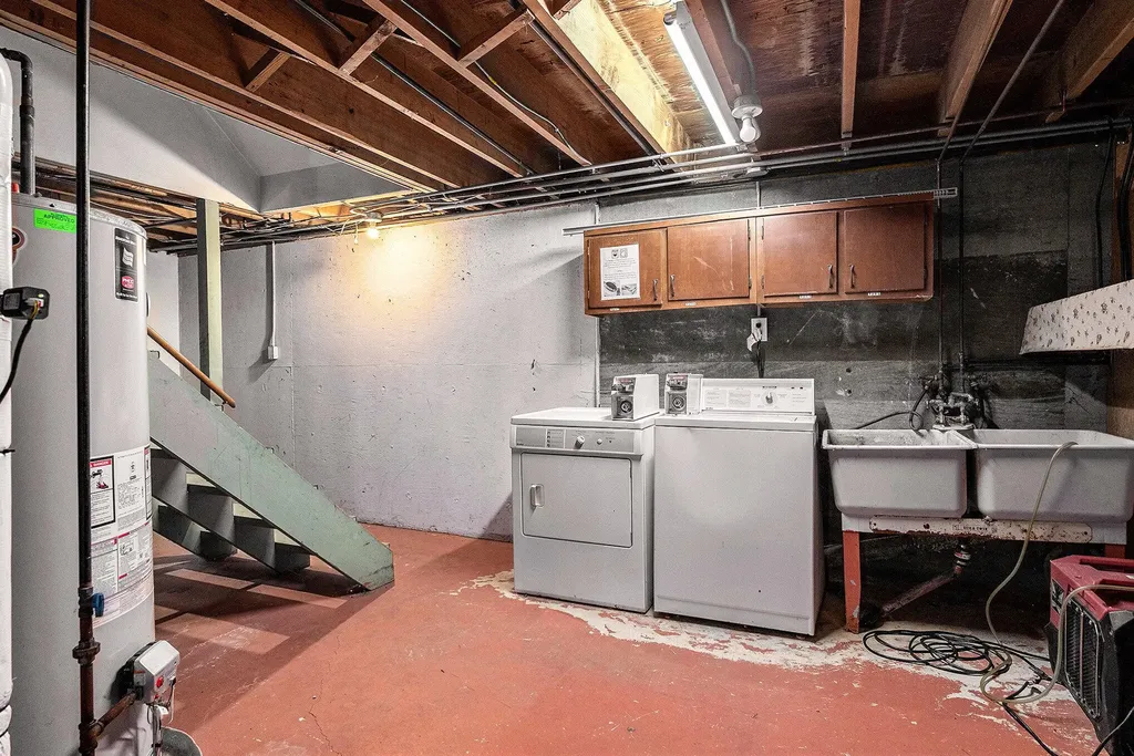 3201 Marshall Avenue SE Grand Rapids City MI 49508