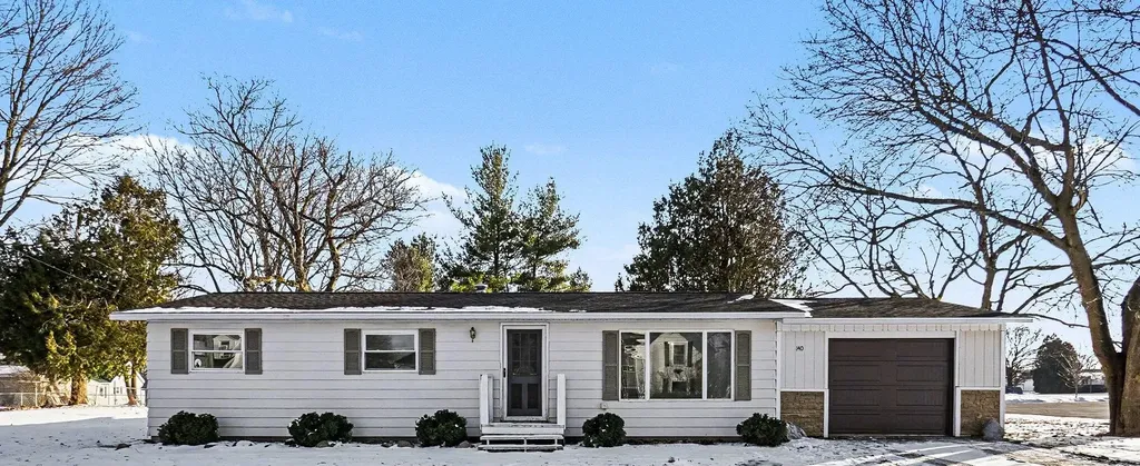 140 E Commerce Street Grant City MI 49327