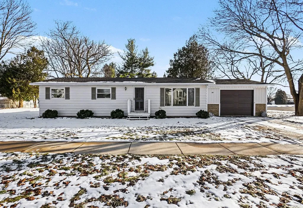 140 E Commerce Street Grant City MI 49327