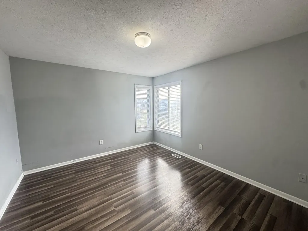4495 Brookmeadow Drive SE Kentwood City MI 49512