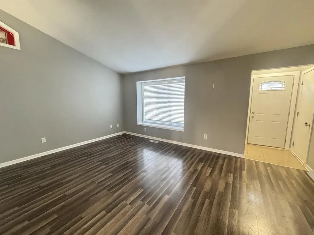4495 Brookmeadow Drive SE Kentwood City MI 49512