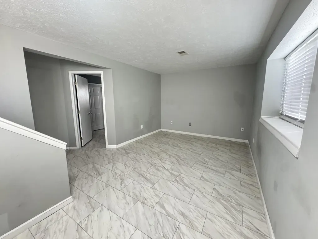 4495 Brookmeadow Drive SE Kentwood City MI 49512