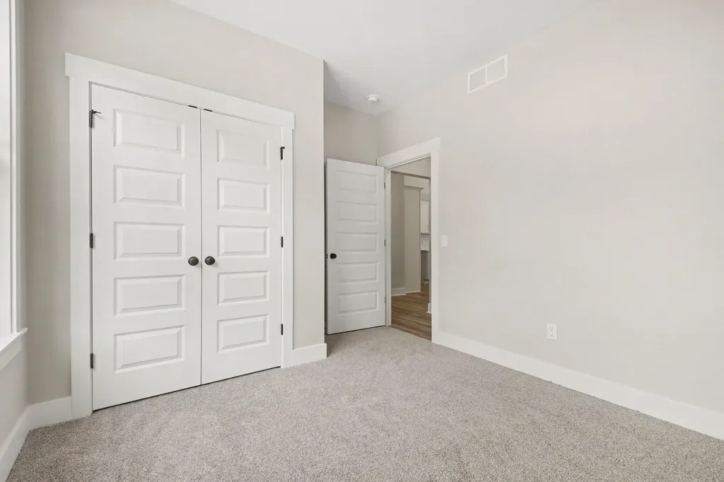 6841 Loggers Ridge Run SE Caledonia Township MI 49316
