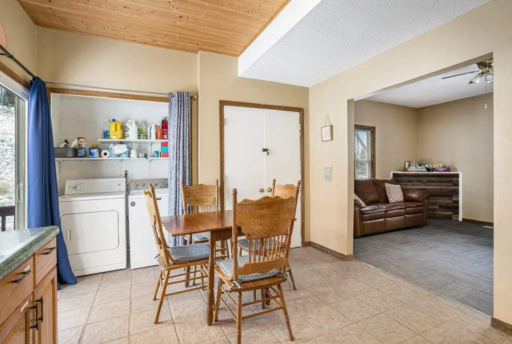 9415 Erie Benona Township MI 49455