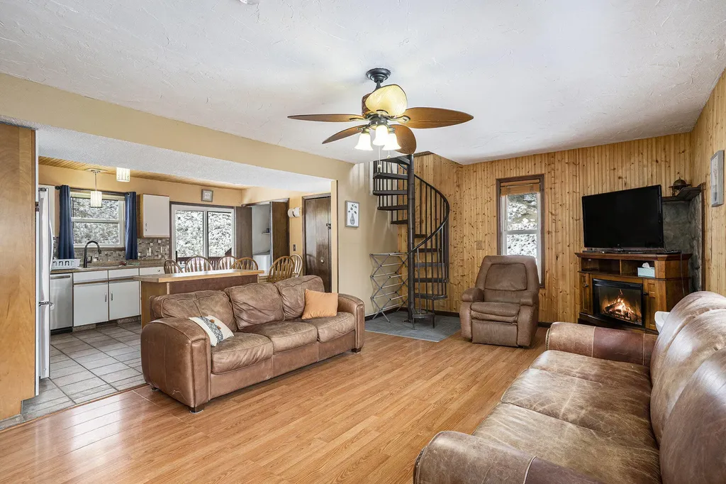 9415 Erie Benona Township MI 49455