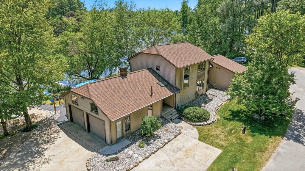 360 W Baldwin Lake Drive Greenville City MI 48838