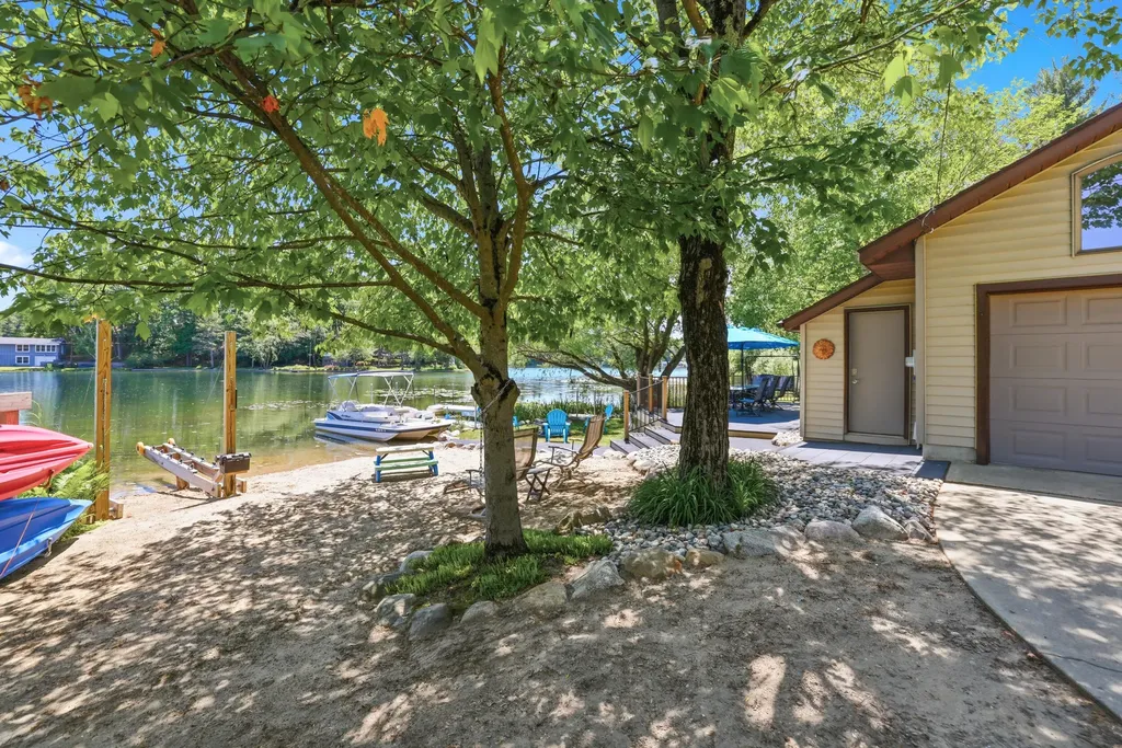 360 W Baldwin Lake Drive Greenville City MI 48838