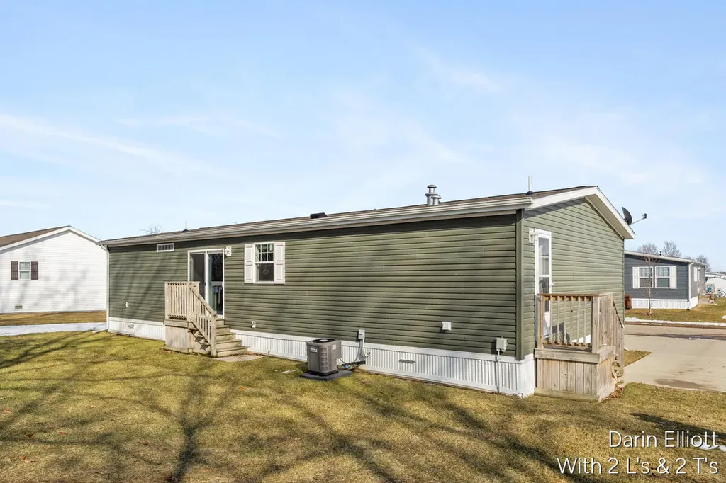 7204 E Grand River Avenue Portland Township MI 48875