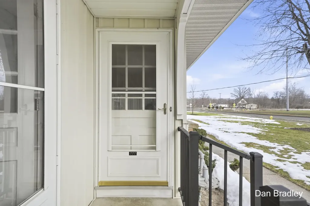 777 Andover Street SE Kentwood City MI 49548