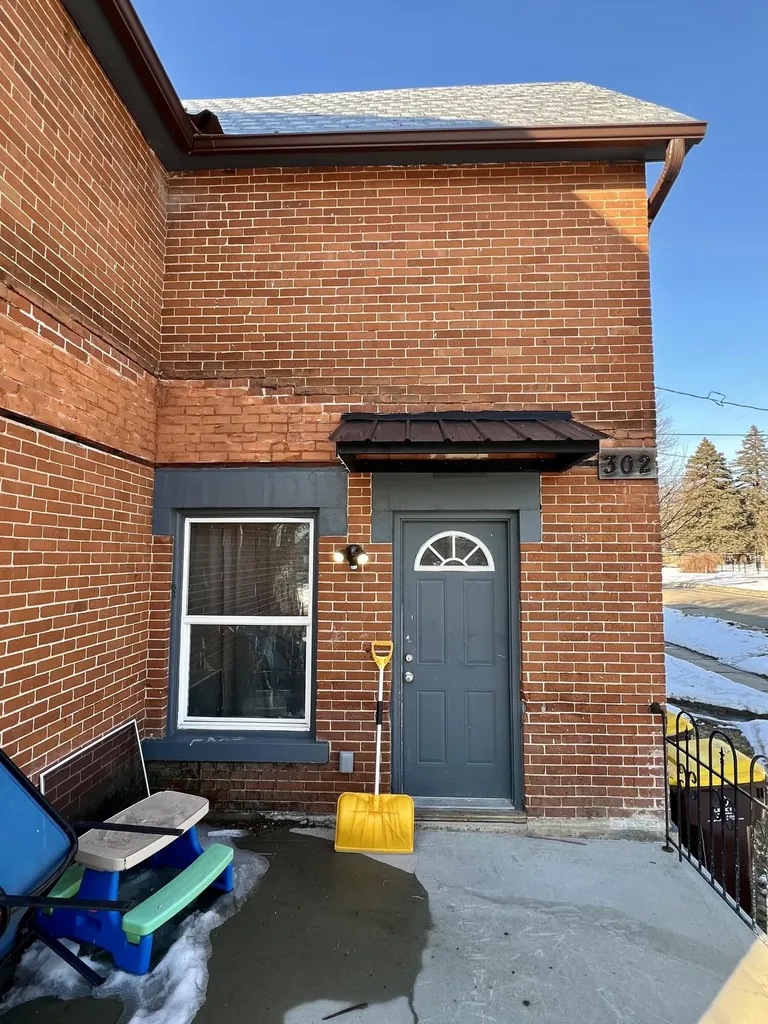 302 W Lincoln Avenue Ionia City MI 48846