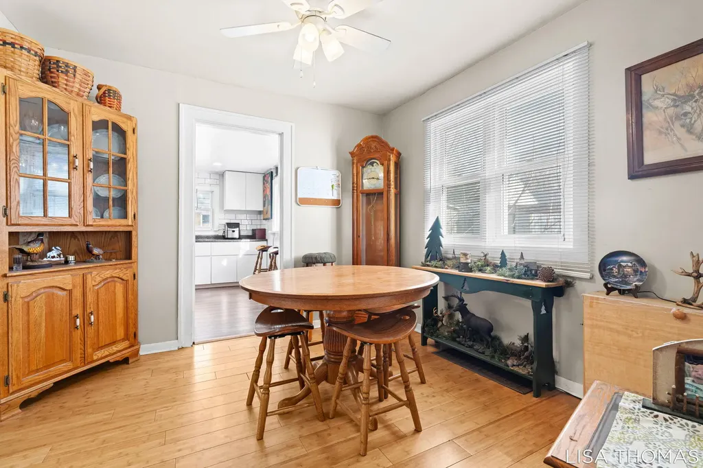 907 Merritt Street SE Grand Rapids City MI 49507