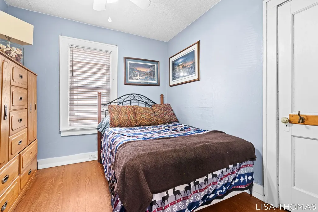 907 Merritt Street SE Grand Rapids City MI 49507