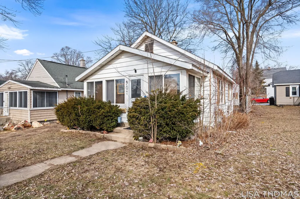 907 Merritt Street SE Grand Rapids City MI 49507