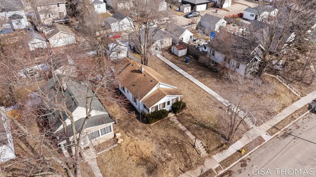 907 Merritt Street SE Grand Rapids City MI 49507