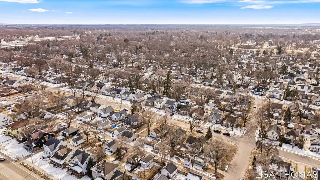 907 Merritt Street SE Grand Rapids City MI 49507