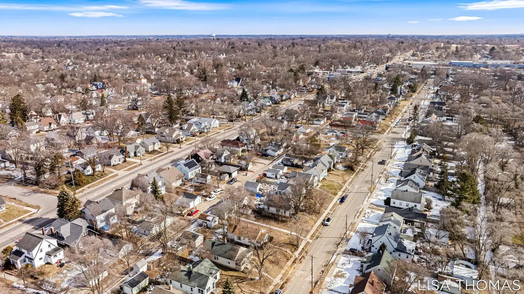 907 Merritt Street SE Grand Rapids City MI 49507