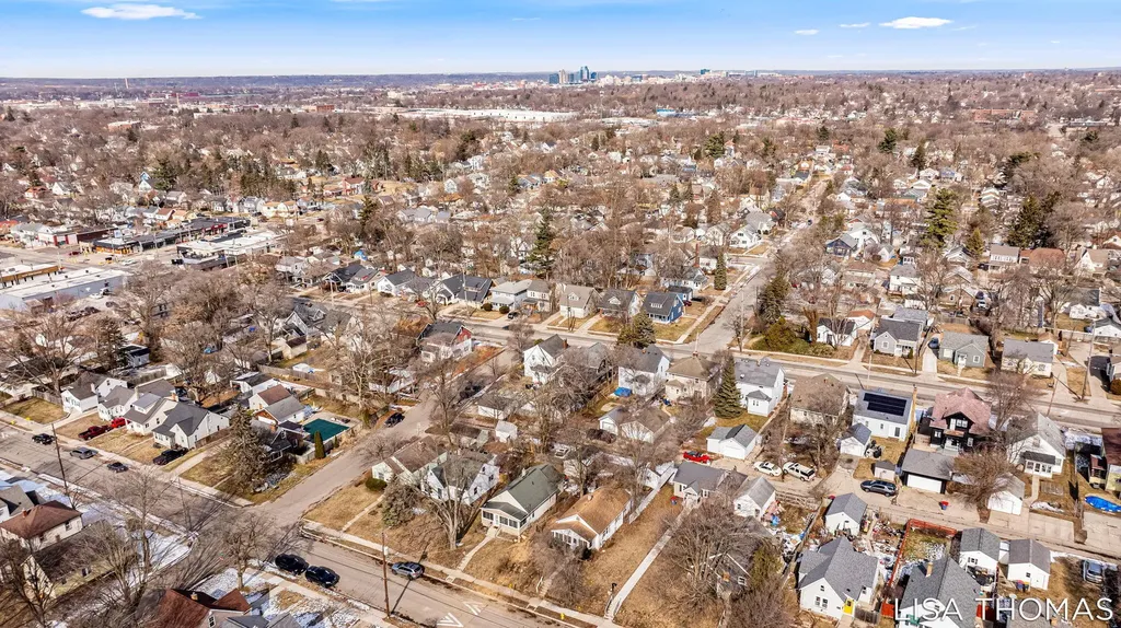 907 Merritt Street SE Grand Rapids City MI 49507