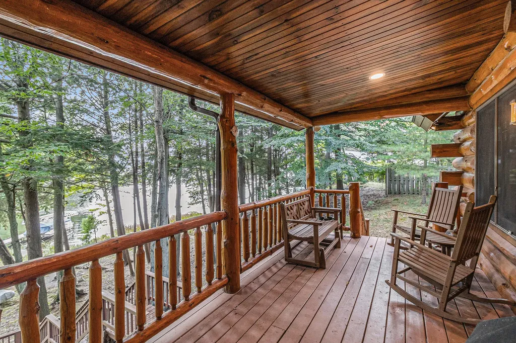 6655 W Nurnberg Road Hamlin Township MI 49411