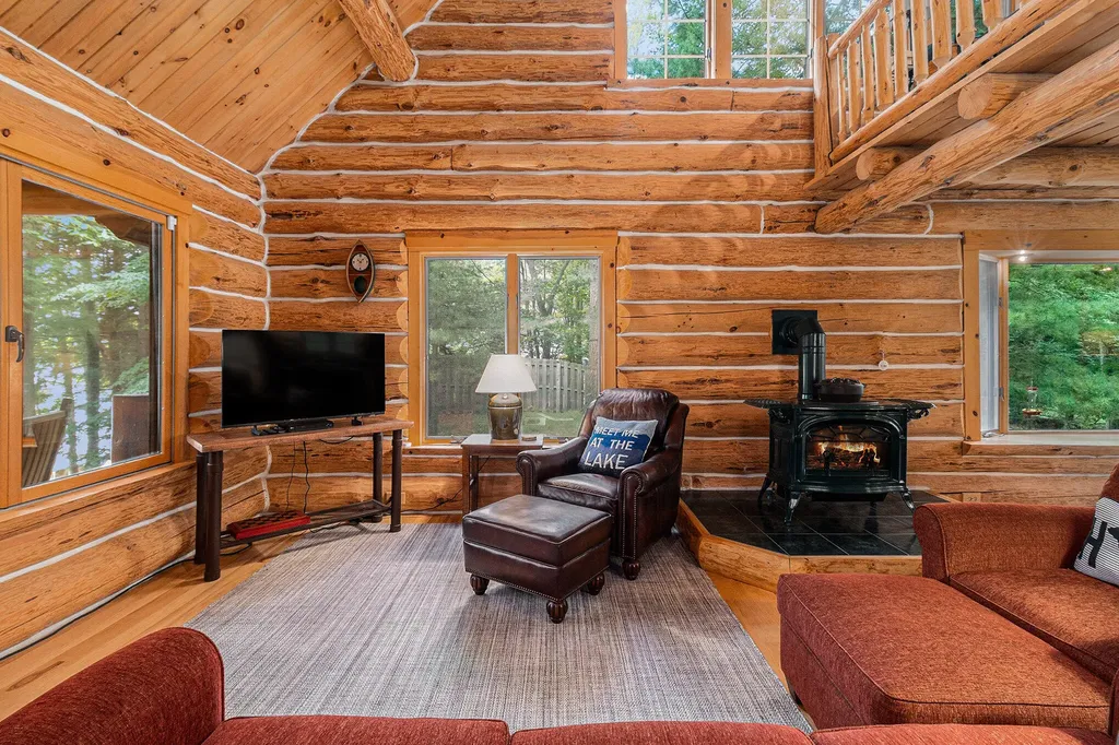 6655 W Nurnberg Road Hamlin Township MI 49411