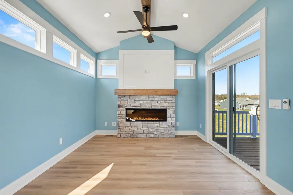 5553 Canal Avenue SW Wyoming City MI 49418