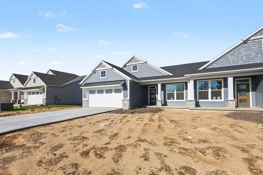 5553 Canal Avenue SW Wyoming City MI 49418
