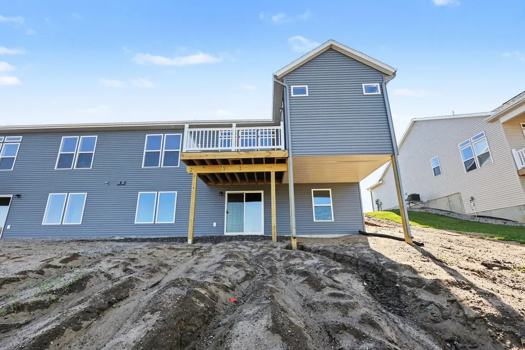 5553 Canal Avenue SW Wyoming City MI 49418