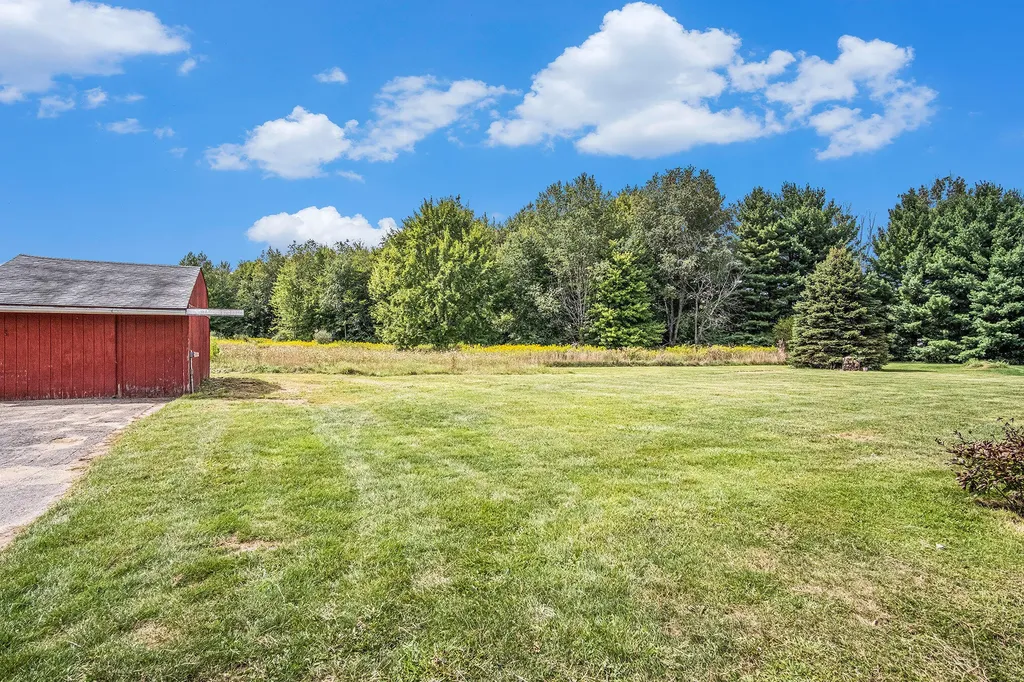 6939 Alden Nash Avenue SE Bowne Township MI 49302
