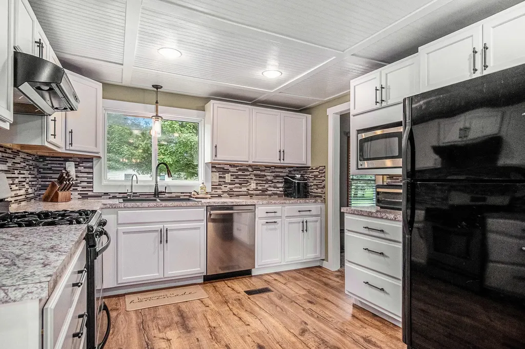 6939 Alden Nash Avenue SE Bowne Township MI 49302