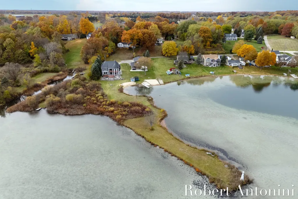 250 Shore Drive Yankee Springs Township MI 49348