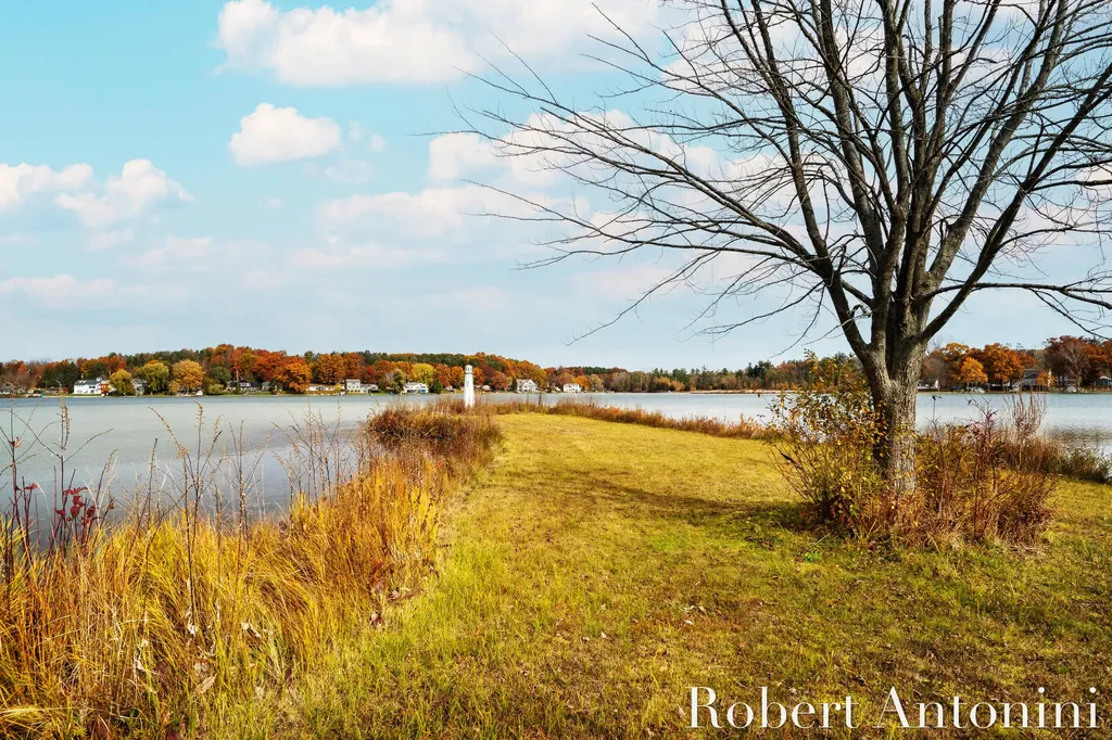 250 Shore Drive Yankee Springs Township MI 49348