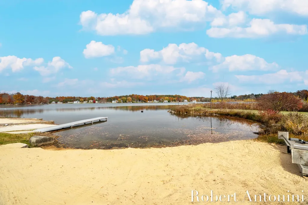 250 Shore Drive Yankee Springs Township MI 49348