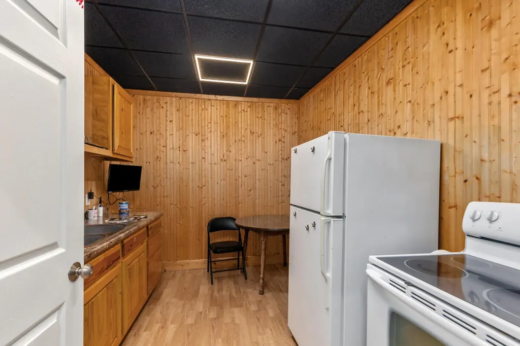 122 W Superior Street Wayland City MI 49348