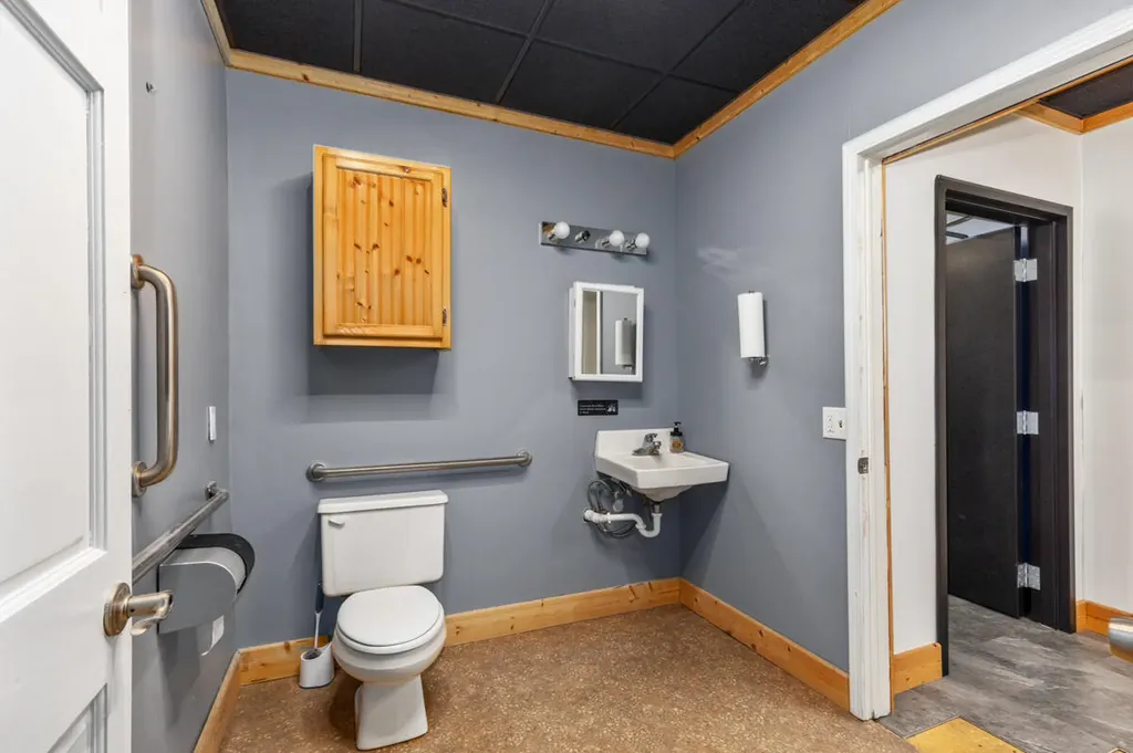 122 W Superior Street Wayland City MI 49348