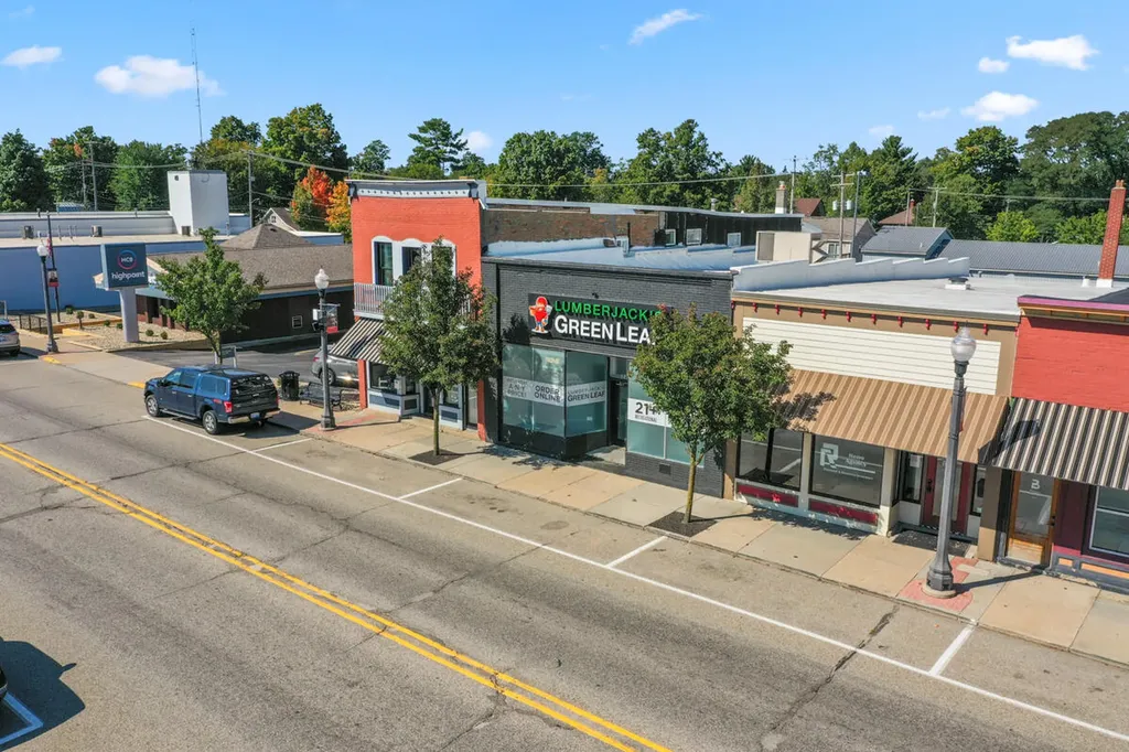122 W Superior Street Wayland City MI 49348