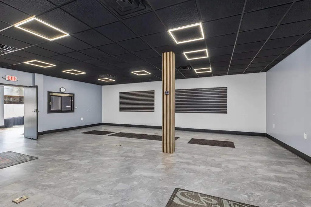 122 W Superior Street Wayland City MI 49348