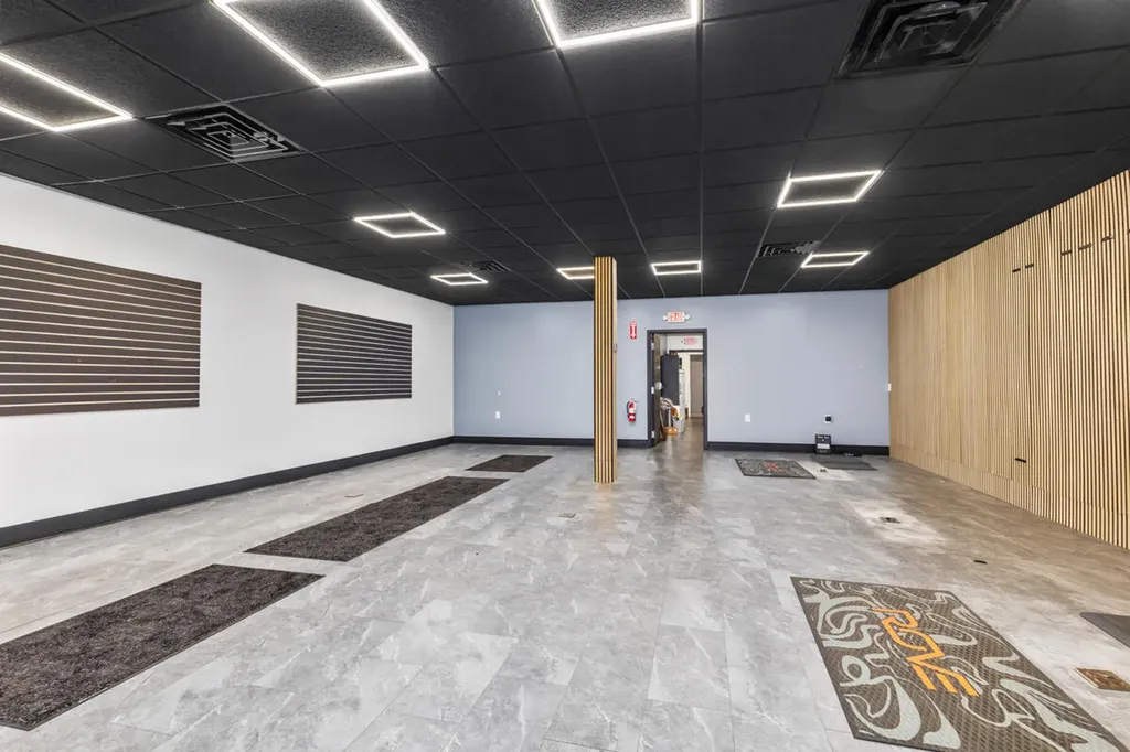 122 W Superior Street Wayland City MI 49348