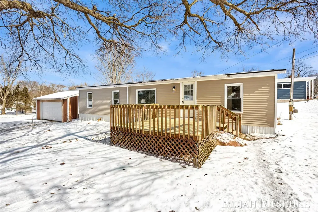 208 Clark Street Cato Township MI 48850