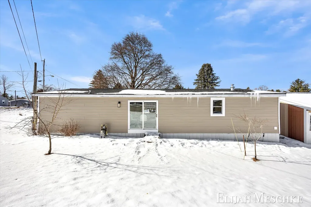 208 Clark Street Cato Township MI 48850