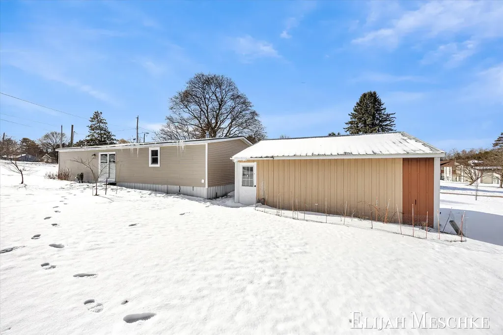 208 Clark Street Cato Township MI 48850