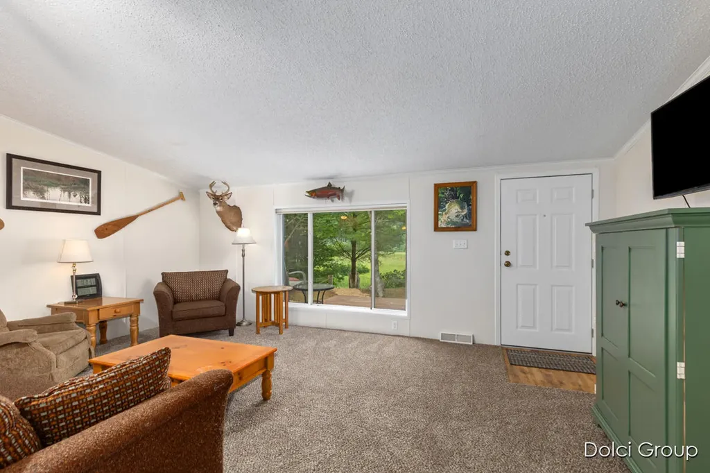 6830 E Carrigan Drive Croton Township MI 49337
