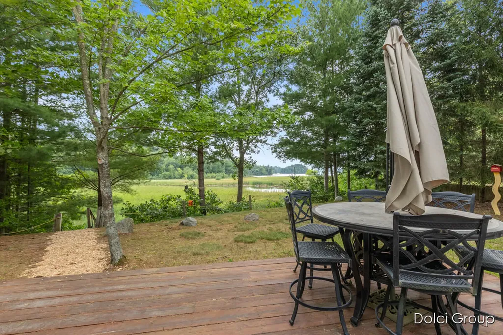 6830 E Carrigan Drive Croton Township MI 49337