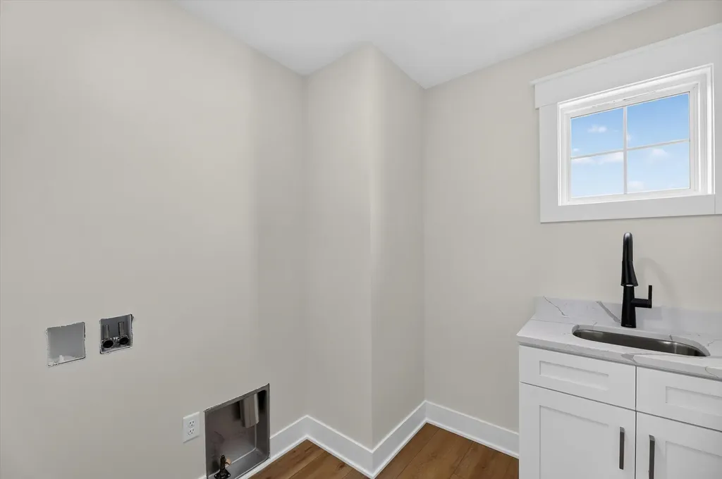 1872 Northfield Court SW Byron Township MI 49315